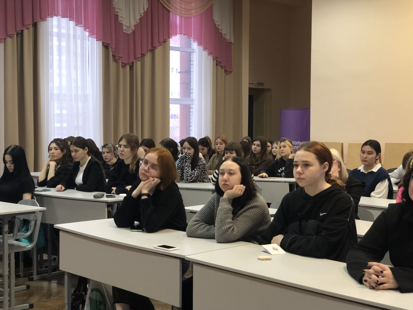 Студенты 1 курса.jpg