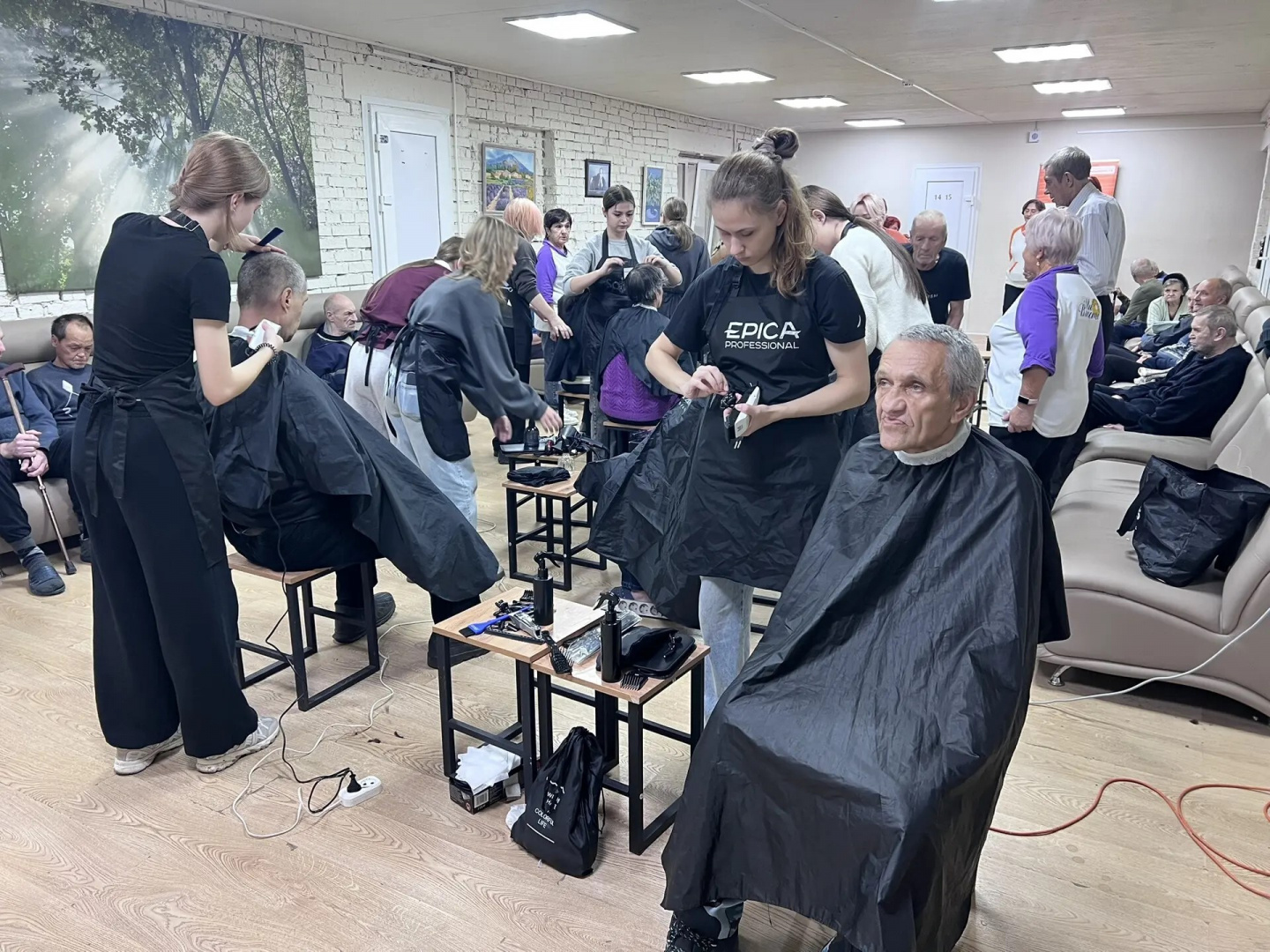 0b199959-2c31-4d5e-a3a7-9891157b8842.jpg