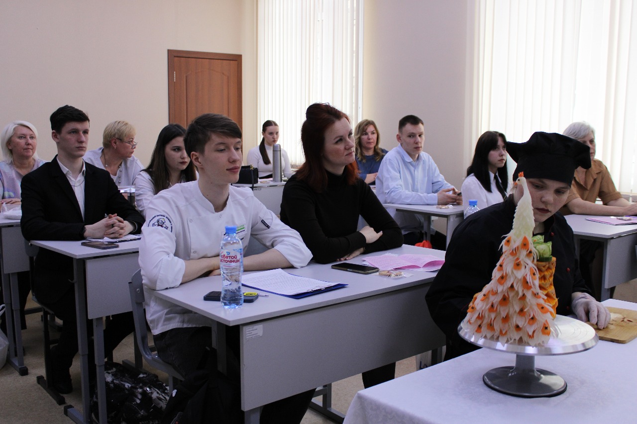 Участники конференции.jpg